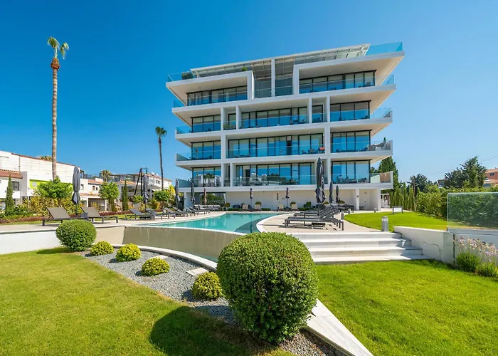The Palmiers Aparthotel Paphos